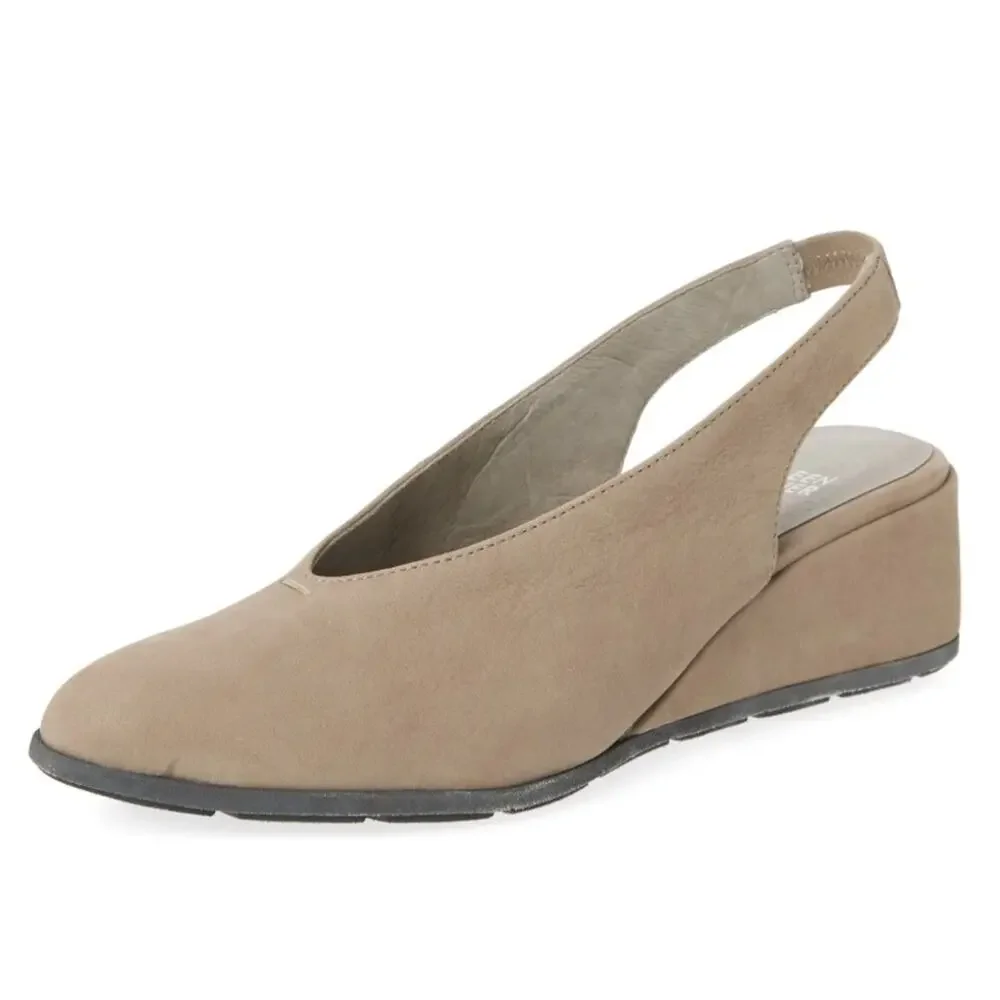 EILEEN FISHER Devi Tumbled Nubuck Leather Slingback
